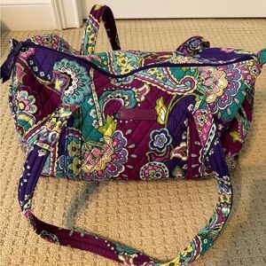 vera bradley paisley purple & green duffel bag in great condition